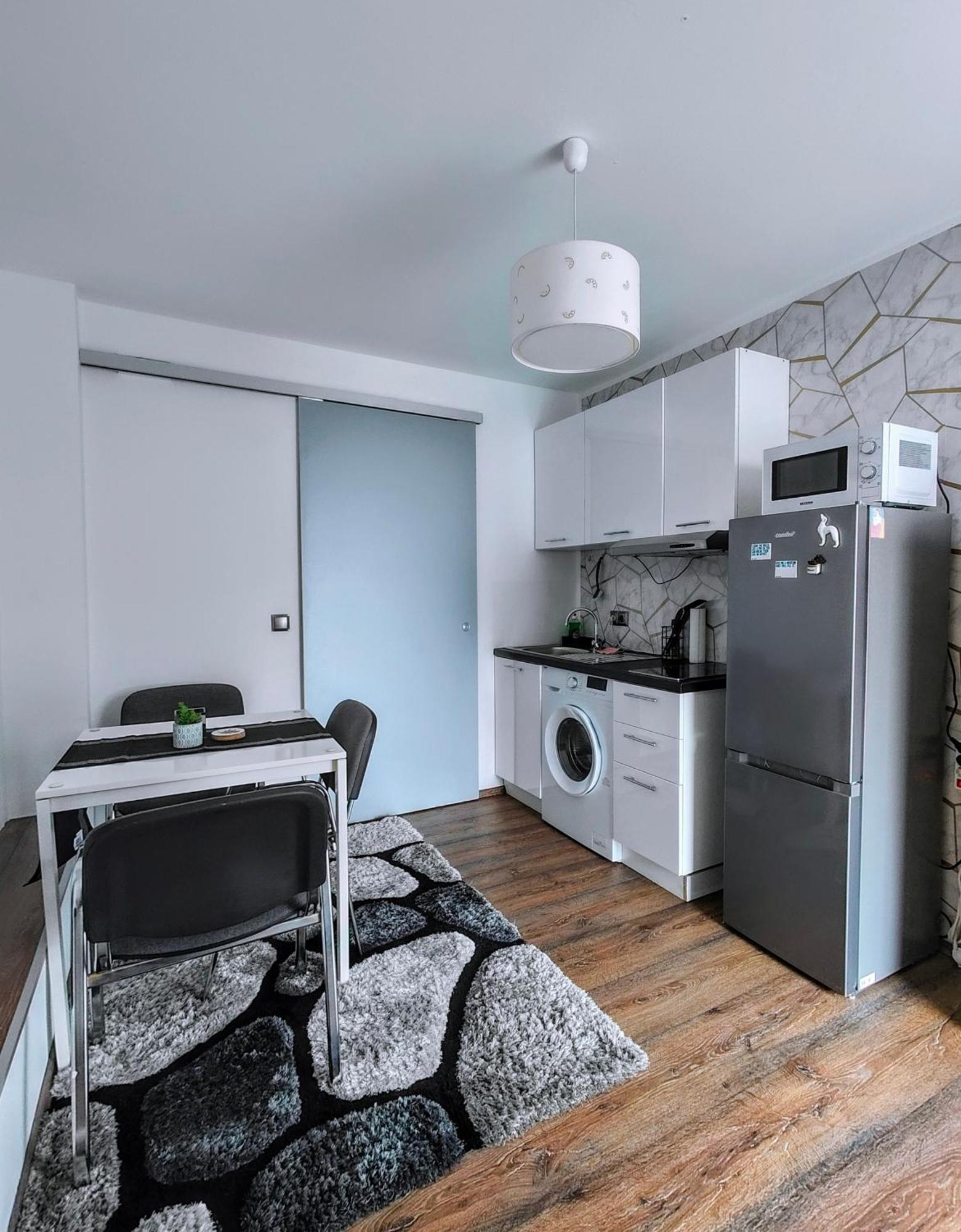 Modern Cozy Apartment, Green Neighborhood, Good Connectivity Дуйсбург Екстериор снимка